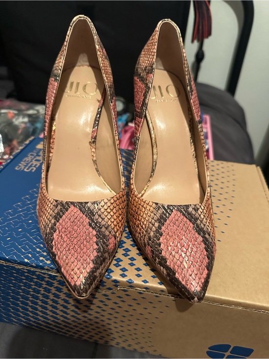 Jennifer Lopez Shoes - Jennifer Lopez Pink and Brown Snake-Print Pointed Toe Heels